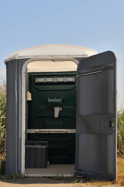 Best Portable restroom solutions  in Lihue, HI
